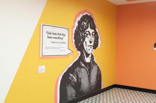 Flexhome East Side 1BR NO7 with Balcony, Pool, and Gym