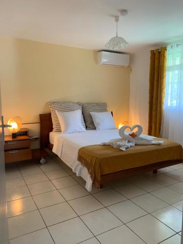 Bas de villa de 3 chambres et spa in Vieux-Habitants