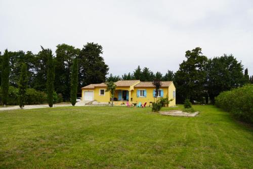 Villa provençale en campagne