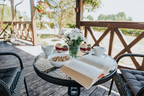 陽台/露台, Rajski Domek nad Jeziorem Radacz in 博爾內蘇利諾禾