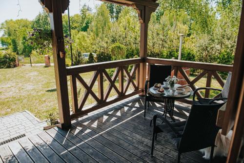 陽台/露台, Rajski Domek nad Jeziorem Radacz in 博爾內蘇利諾禾