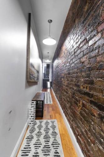 Heart of East VillGem 3BR1BA Washer Dryer! in New York, USA