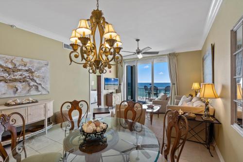 Spanish Key Unit 506 in Parasol Nyugat