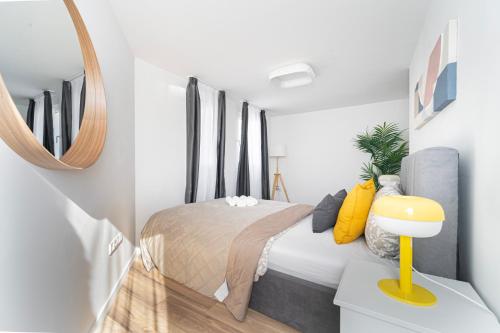 Exclusive & Central Duplex Residence by Prestige Homes