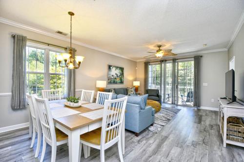 Serene Getaway at Arbor Trace in Barefoot Resort, North Myrtle Beach in North Myrtle Beach, USA