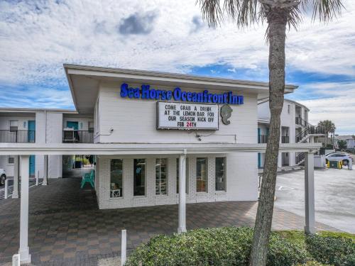 Seahorse Oceanfront Inn in Neptune Beach, USA