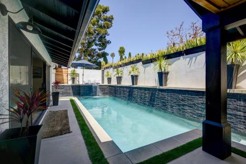 Ultimate Family Coastal Retreat with Pool, Spa, and More! in Carlsbad, USA