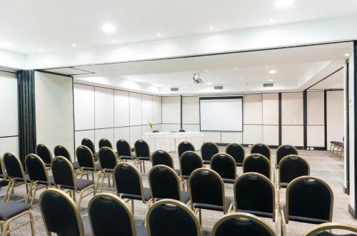 Loi Suites Recoleta Hotel