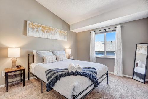Denmark Landing - Executive Oasis King Townhome in Colorado Springs, USA