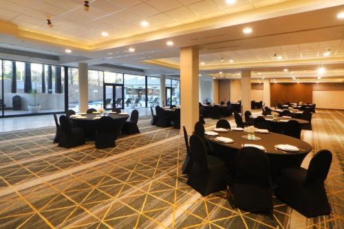 563899064 Holiday Inn Tijuana Zona Rio by IHG
