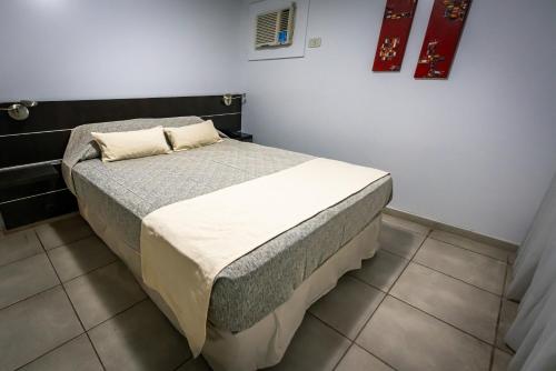 Apartment image 9
