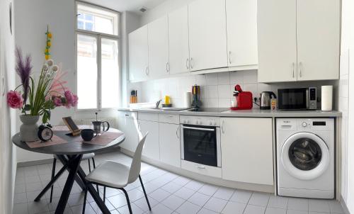 Central Mariahilfer Apartment 5 min to the Schönbrunn Palace and City shopping center, Vídeň (fotografie 4)