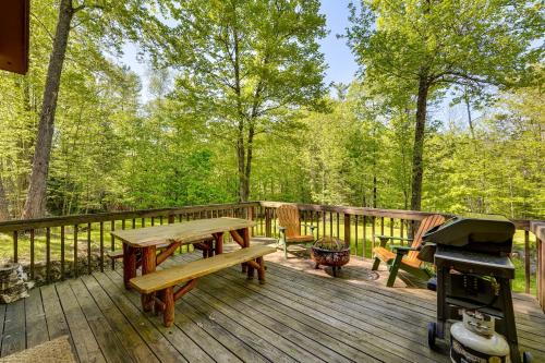 Saranac Lake Cabin with Deck Pets Welcome!