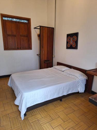 RollinKeepers Hostel - image 2