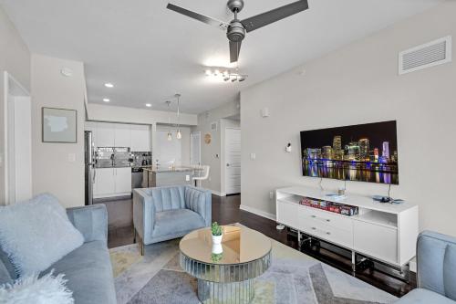 Sunny Haven 2 BR Unit in Boynton Beach With Parking in Boynton Beach, USA