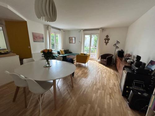 Appartement Montrouge pour 6 personnes - Majordome à disposition - Location saisonnière - Montrouge