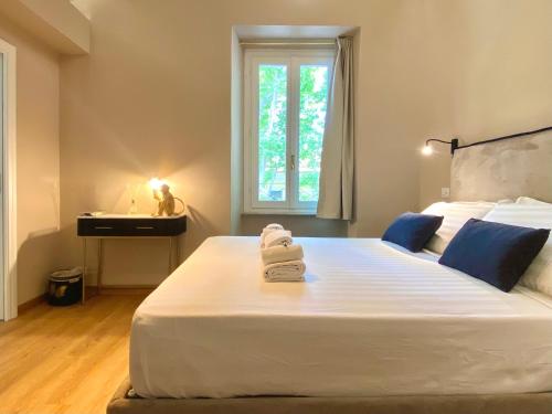 Queen of Rome Luxury Rooms, Roma (foto 9)