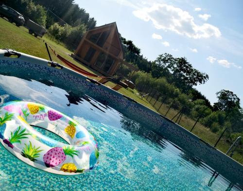 Sielanka Szkotowo domek z jacuzzi in Kozlowo