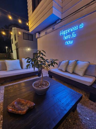Renaca House Hotel - 편의 시설/서비스