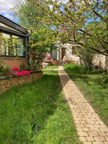 Maison vue sur jardin -Dysneyland accés direct - Location, gîte - Le Perreux-sur-Marne