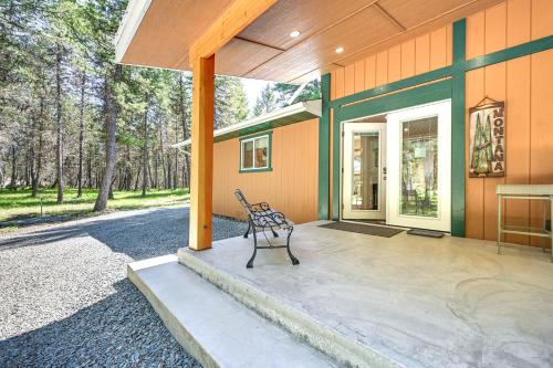 Peaceful Eureka Getaway - 1 Mi to Glen Lake! in Glen Lake