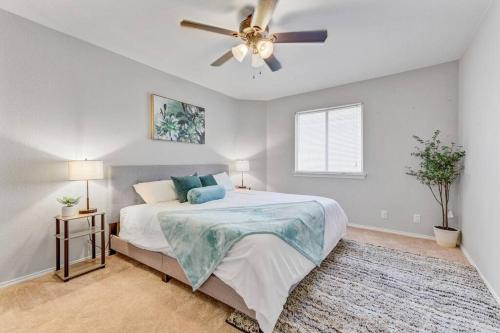 Modern Spacious 6Bedroom and 3andhalf Bathroom Home with Pool Table and BBQ in Cedar Park, USA