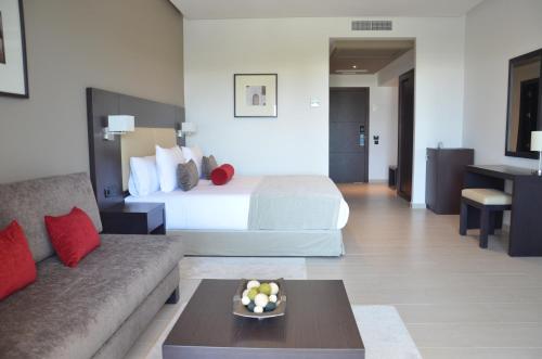 Hotel Tamuda Beach