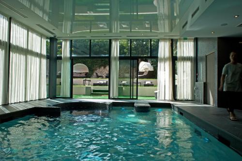 Gyógyfürdő, Hotel & Spa Le Grand Monarque, BW Premier Collection in Chartres
