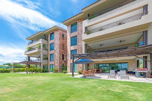 Premium 3 Bedroom Condo with breathtaking view in Punta Mita, Mexico