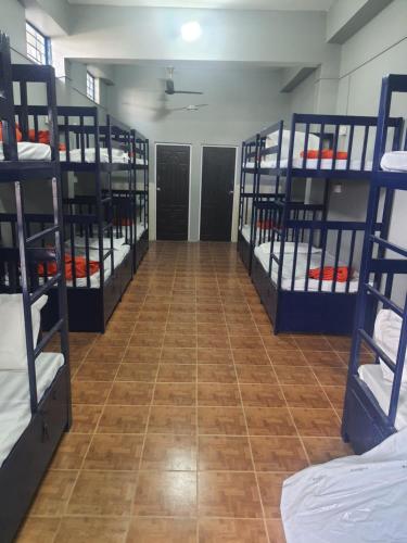 1 bunk bed