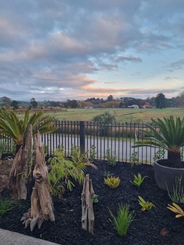 Bach22 Rustic Romantic getaway in Te Puna