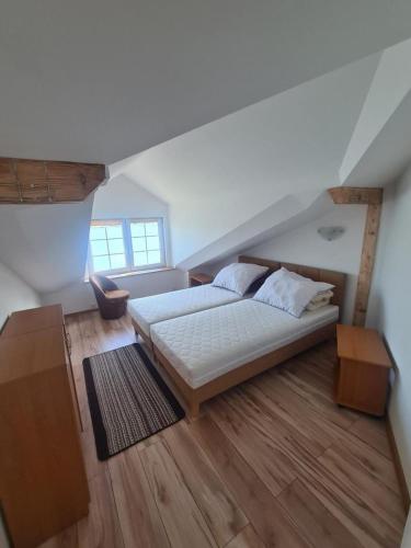 Apartament nad jeziorem Apartament nad jeziorem