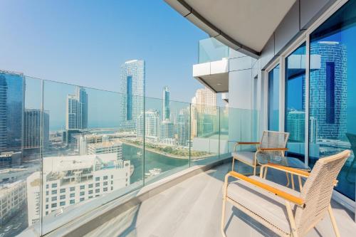 Stayis- Ultra Luxurious 1BR Ocean & Marina View, Dubái (foto 2)