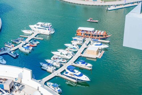 Stayis- Ultra Luxurious 1BR Ocean & Marina View, Dubái (foto 3)