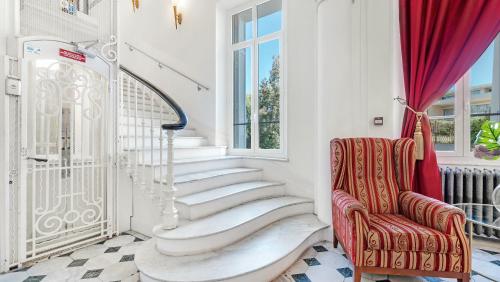Hotel Les Tourelles - image 4