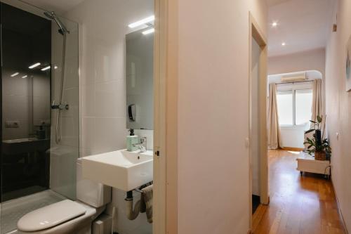Cute Apartment, Barcelona (photo 4)