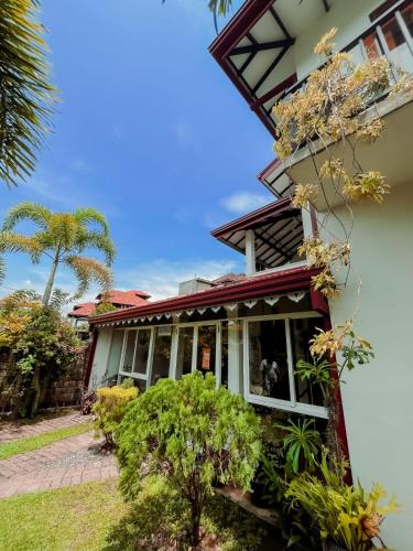 R & R Home Stay, Negombo (foto 3)