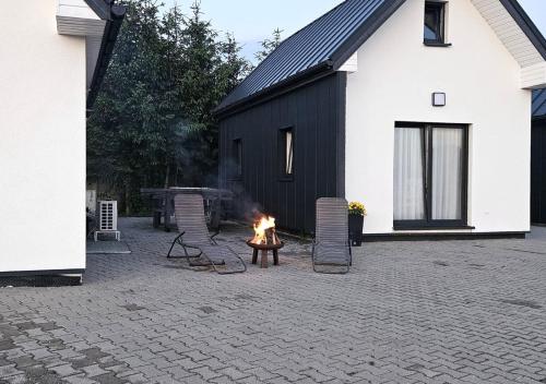 Viesnīcas āriene, Pod kamieniem in Chlebice