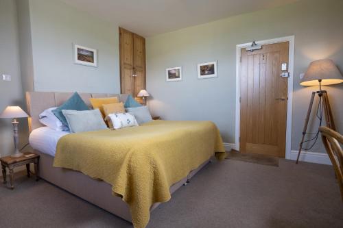 Hassop Station Apartment on the Monsal Trail - image 4