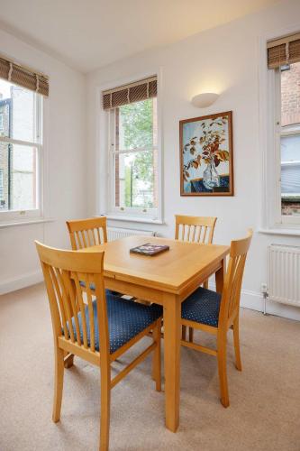 Veeve - One Bedroom Apartment in Hampstead - image 3