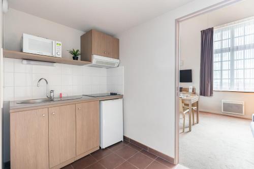 Appart’City Confort Reims Centre - image 3
