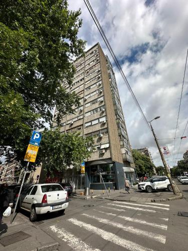 Heart of Vracar St Sava Deluxe Apartment