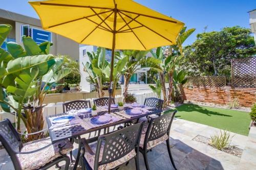 B5089 Seascape Beach House