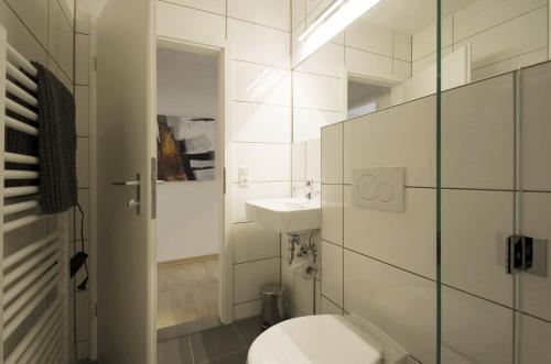 Bohemian Residency, Central and Quiet - Tap to explore photos
