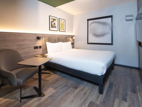 ibis Styles London Gatwick Airport