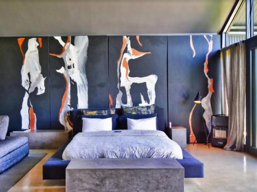 1 queen bed