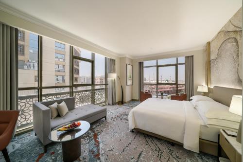 Al Manakha Rotana Madinah in Medina