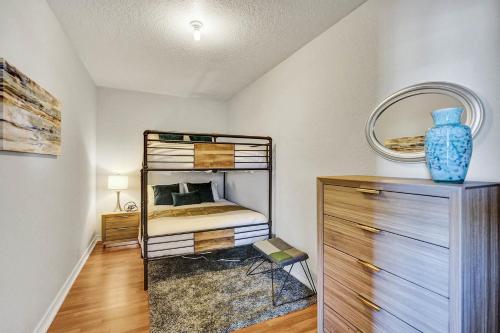 Luxury Casa Mila 7BR with Private Heated POOL Luxury Casa Mila 7BR with Private Heated POOL