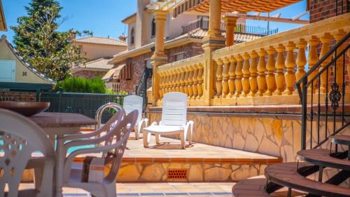 Villa Luis R in Cajar