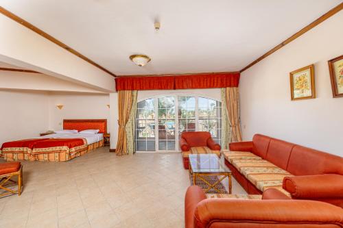 Siva Grand Beach Room Type - Family Room